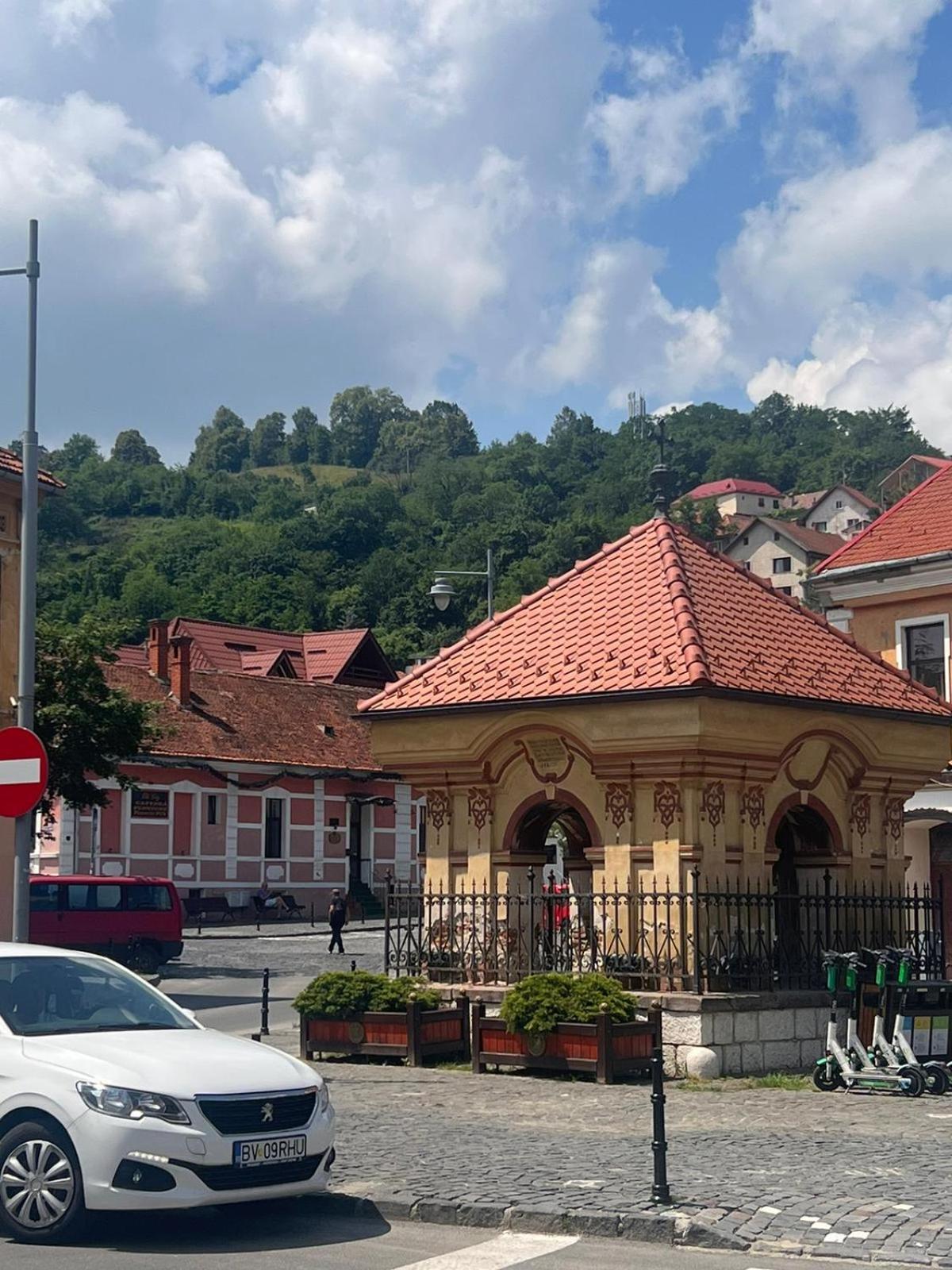 Pension Old City Брашов Экстерьер фото
